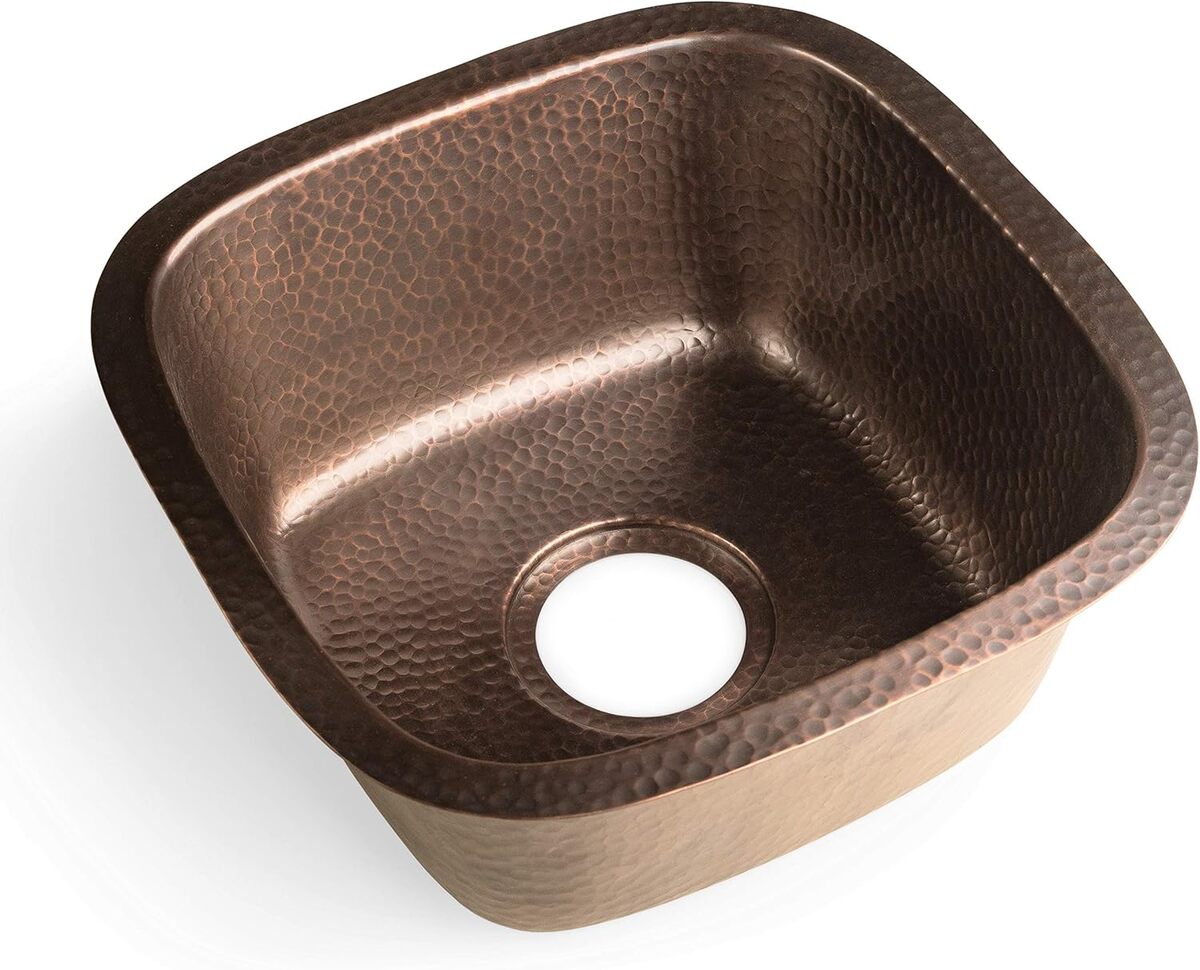 Test : évier en cuivre martelé Monarch Abode 17091
