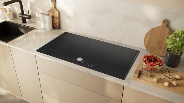NEFF T69TTX4L0 N90 Plaque de cuisson vitrocéramique autonome 90 cm de large, Twist Pad, Flex Induction, Home Connect, Smart Hood Automatic, Encastrable, Noir [Classe énergétique B]