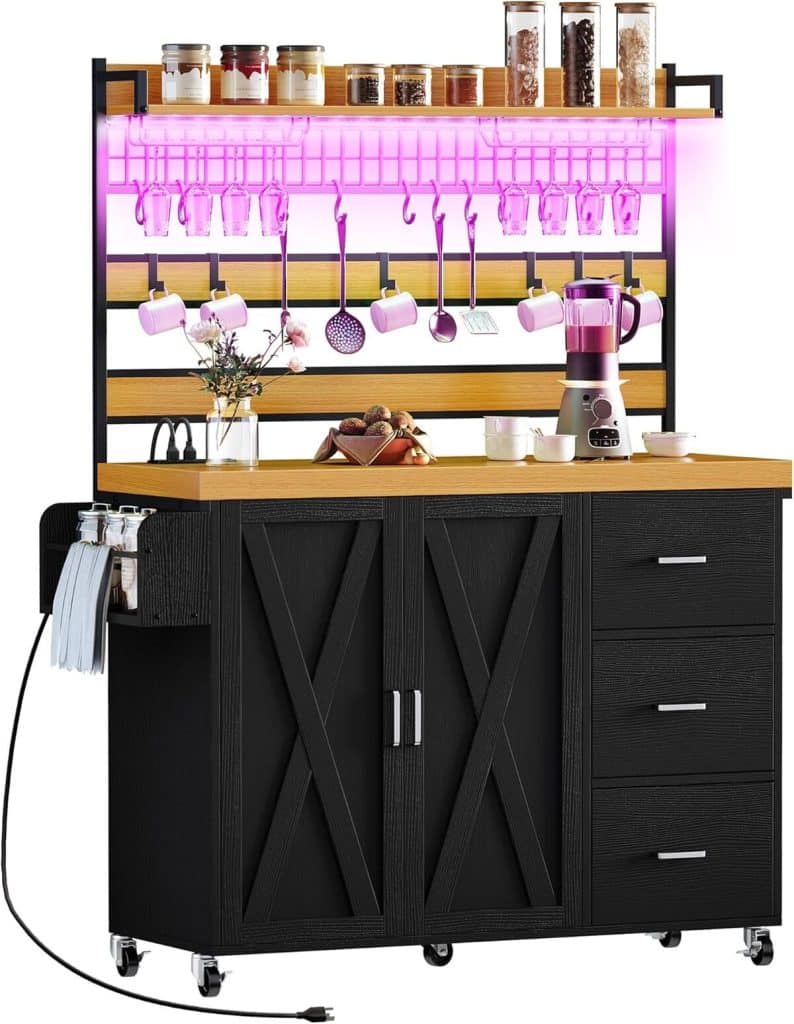 Test du îlot de cuisine DWVO : rustique et fonctionnel avec LED et casier à vin