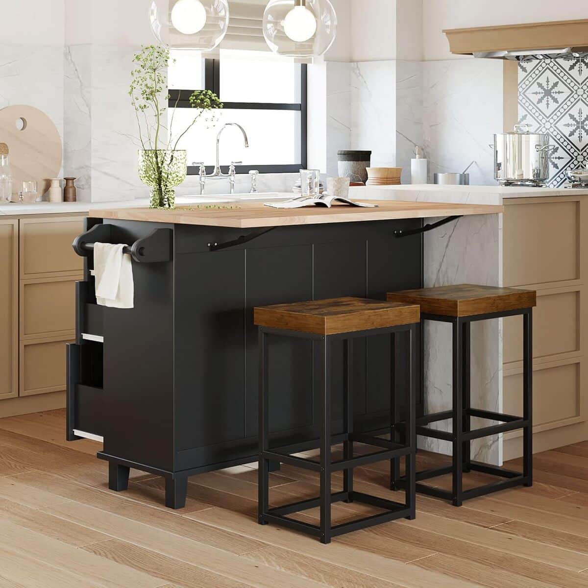 Test : îlot de cuisine Merax avec tabourets et rangement