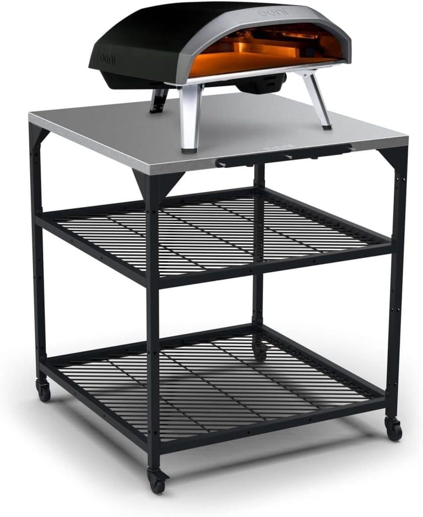 Test : table INOX modulaire Ooni grande taille pour four extérieur