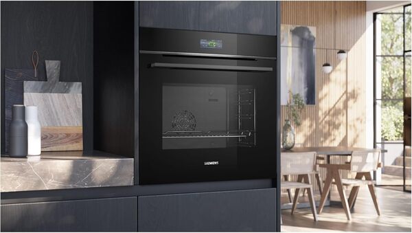 Siemens HB734G1B1, iQ700 Four intelligent encastrable 60 x 60 cm, fabriqué en Allemagne, noir, ecoClean & humidClean, auto-nettoyage, Air Fry, programmes automatiques, écran tactile coloré, efficacité [Classe énergétique A+]