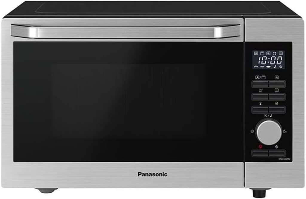 Test du micro-ondes combiné Panasonic NN-C69KSMEPG : puissance et polyvalence au rendez-vous