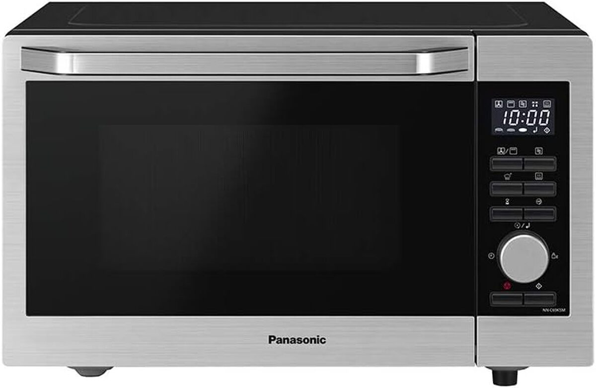 Test du micro-ondes combiné Panasonic NN-C69KSMEPG : puissance et polyvalence au rendez-vous