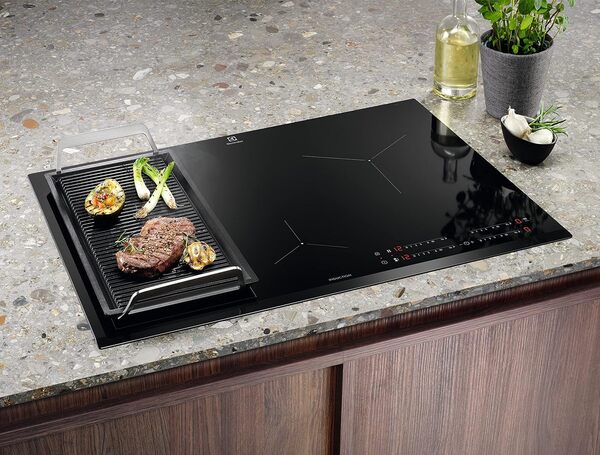Electrolux LIL83443 Bridge 80 cm, technologie Hob2Hood® et zones de cuisson flexibles, 780 x 520 mm, noir