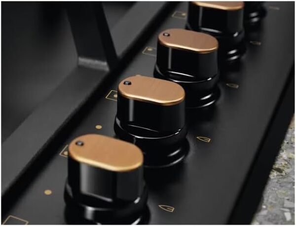 Electrolux KGS 9536 RN Plaque de cuisson à gaz finition fonte noire et poignées bronze 90 cm