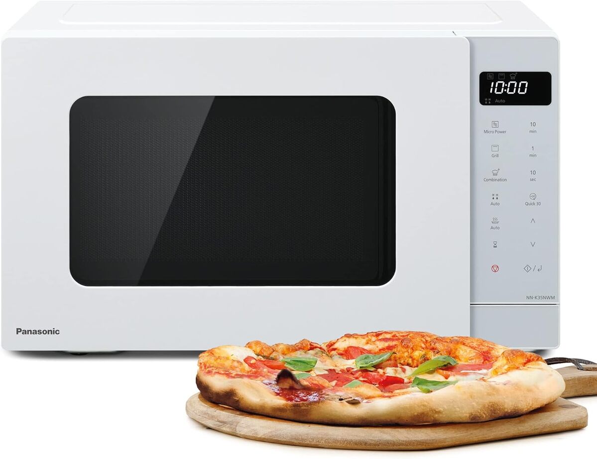 Test du Panasonic NN-K35NWMEPG : micro-ondes 900W et cuisson combinée
