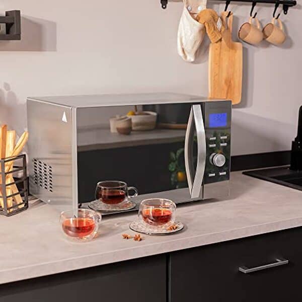 Découvrez notre test complet du micro-ondes Cecotec ProClean 8110 : un appareil puissant de 1000W avec une capacité généreuse de 28L, idéal pour votre cuisine.