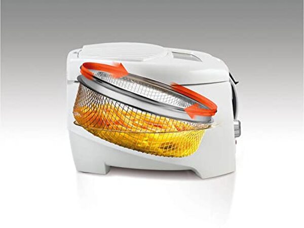 Découvrez notre test complet de la friteuse Delonghi F28311 équipée du système easy clean et de 1800 W pour une cuisson parfaite et facile à nettoyer