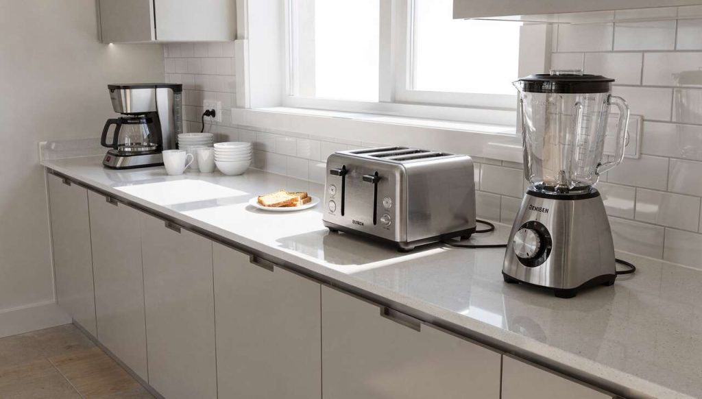 Petit électroménager de cuisine : guide d'entretien simple et efficace